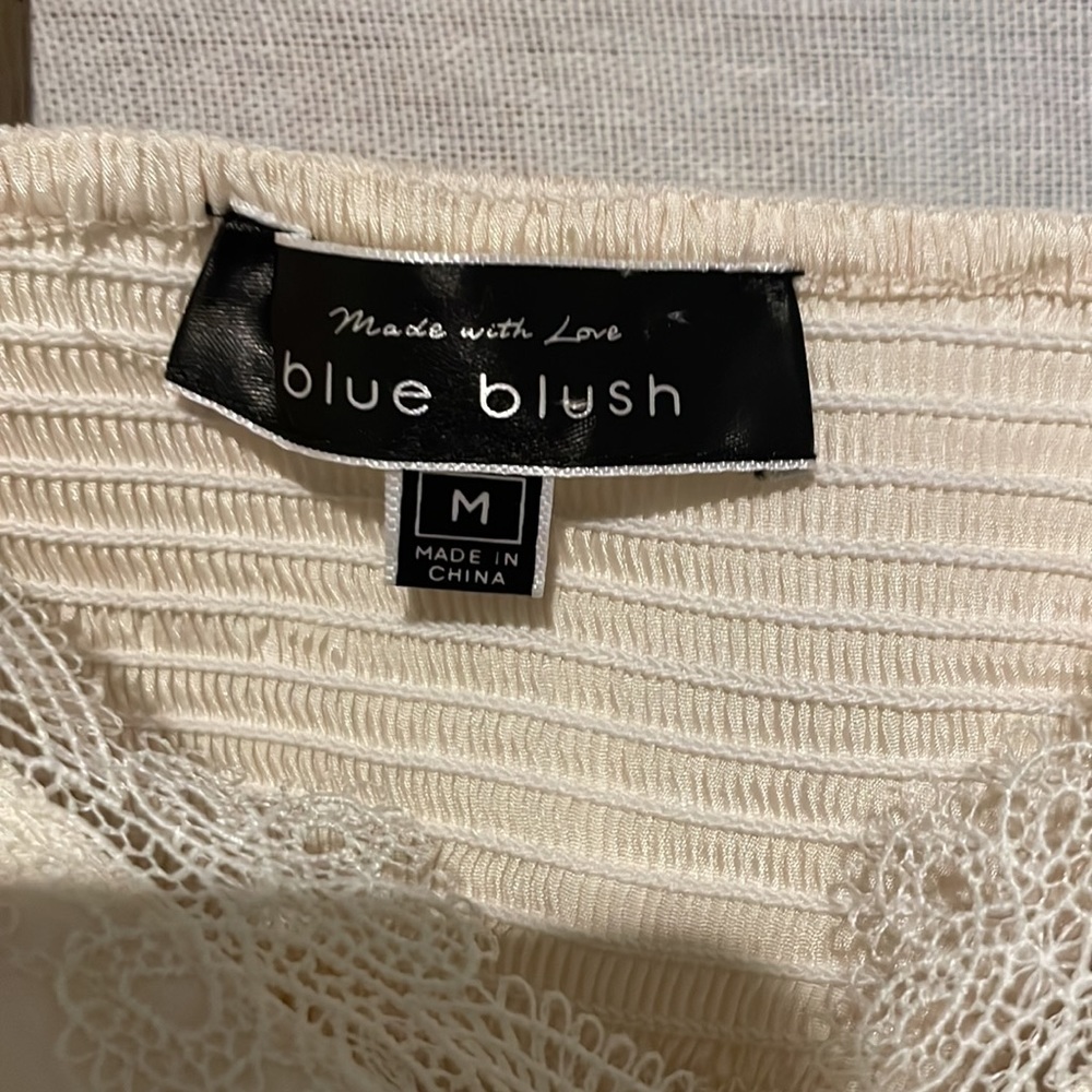 BLUE BLUSH CROP TOP - Picture 3 of 4